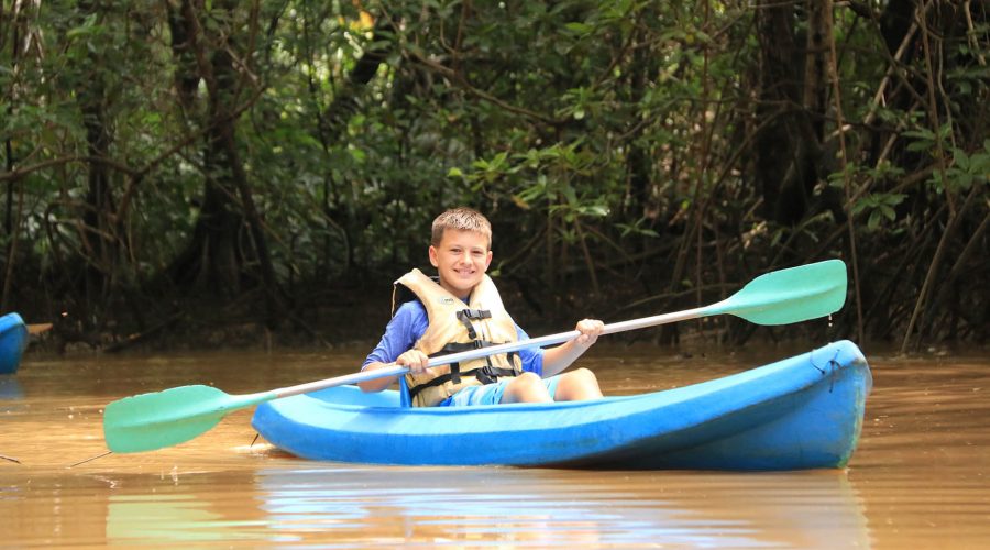 damas estuary mangrove kayak kid