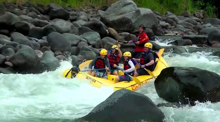 pacuare river rafting adrenaline
