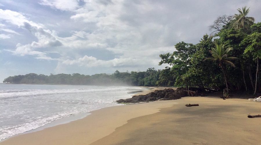 puerto viejo beach