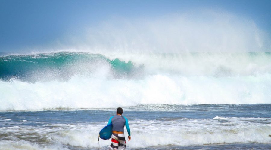 surfing in costa rica self drive tide