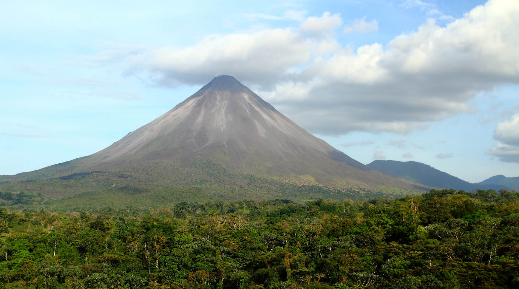 Hike The Tropical Rainforest Around Arenal Volcano