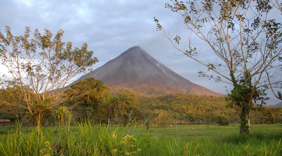 arenal volcano view